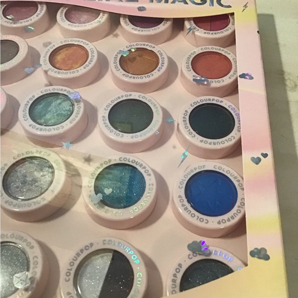 New ColourPop Feels Like MagicSuper Shock Shadow Eye Vault 20 pcs In Box - Picture 2 of 4
